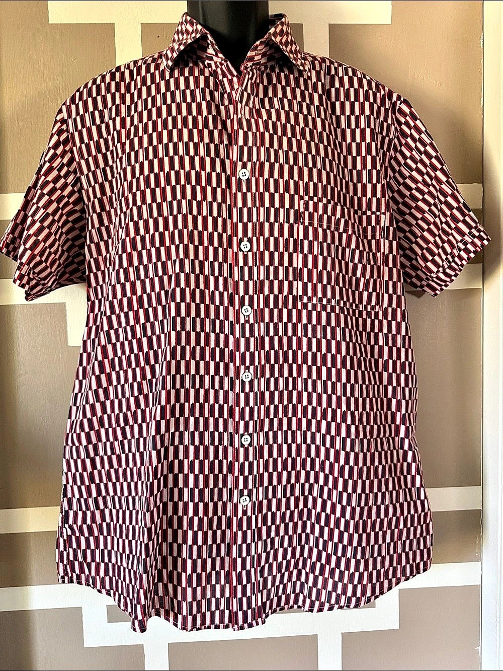 NWOT Rodd & Gunn Coxcomb Peak Printed Short Sleeve Button-Up Shirt, Large